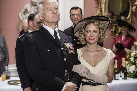 David Yelland, Chloe Howman - Father Brown - The Smallest of Things - Photos