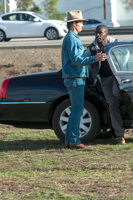 Timothy Olyphant, Chris Chalk - Justified - Money Trap - Photos