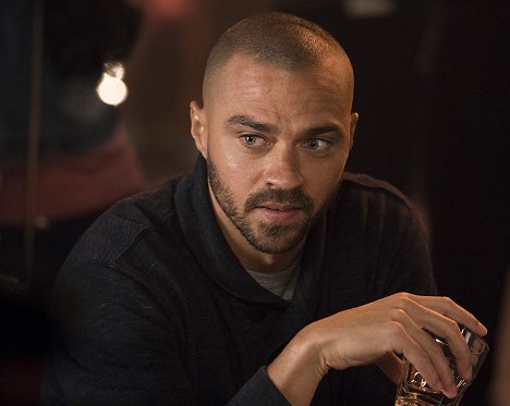 Jesse Williams - Grey's Anatomy - Harder, Better, Faster, Stronger - Photos