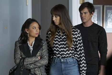 Janel Parrish, Troian Bellisario, Tyler Blackburn - Pretty Little Liars - Choose or Lose - De la película