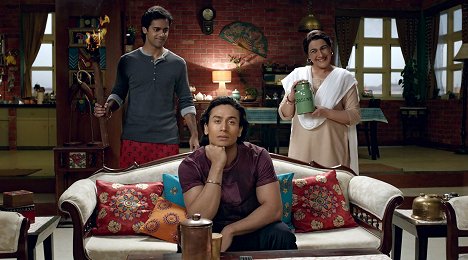 Gaurav Pandey, Tiger Shroff, Amrita Singh - A Flying Jatt - Do filme