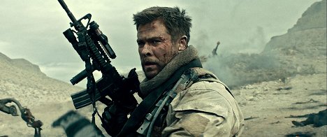 Chris Hemsworth - 12 hrdinů - Z filmu
