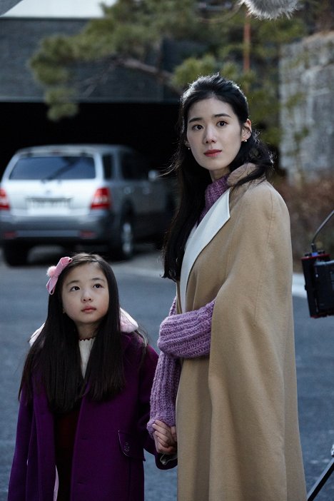 Rin-ah Shin, Eun-chae Jeong - Return - Making of