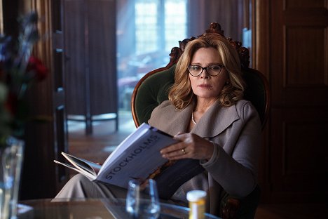 Kim Cattrall - Modus - Episode 1 - Z filmu