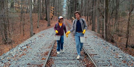 Gaten Matarazzo, Joe Keery - Stranger Things - Der Spion - Filmfotos