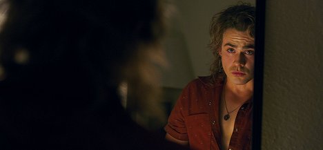 Dacre Montgomery - Stranger Things - Capítulo ocho: El Azotamentes - De la película