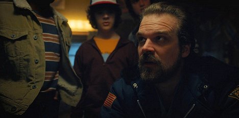 David Harbour - Stranger Things - Capítulo oito: O Devorador de Mentes - Do filme