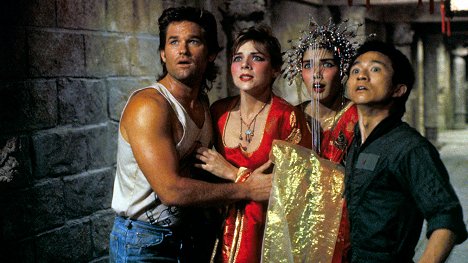 Kurt Russell, Kim Cattrall, Suzee Pai, Dennis Dun - Nagy zűr Kis-Kínában - Filmfotók