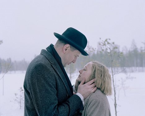 Henrik Rafaelsen, Alba August - Astrid - Film