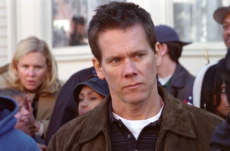 Kevin Bacon - Mystic River - Photos