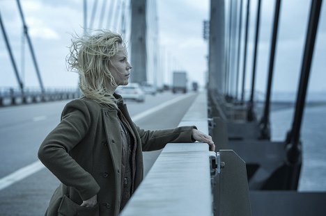 Sofia Helin - The Bridge - Episode 8 - Film