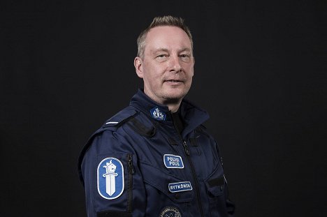 Mikko Rytkönen - Poliisit - Werbefoto