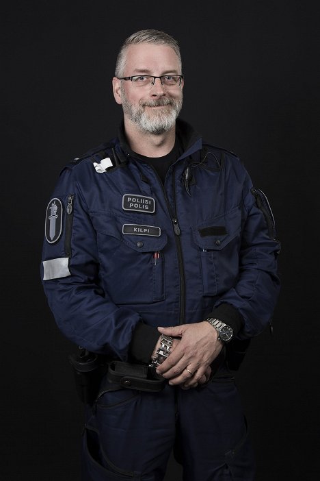 Marko Kilpi - Poliisit - Promoción