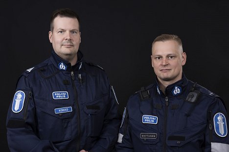 Tomi Kokko, Janne Miettunen - Poliisit - Werbefoto