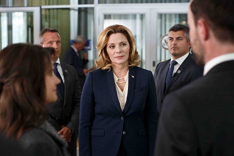 Kim Cattrall - Modus - Episode 8 - Photos