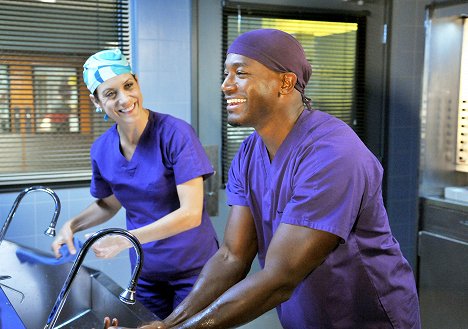 Kate Walsh, Taye Diggs - Private Practice - In the Name of Love - Photos