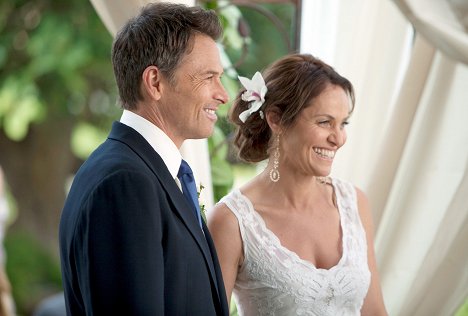 Tim Daly, Amy Brenneman - Private Practice - Take Two - Photos