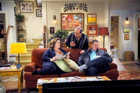 Melissa McCarthy, Louis Mustillo, Billy Gardell - Mike & Molly - Joyce's Choices - Film