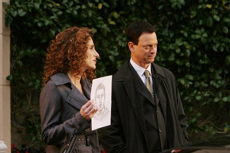 Melina Kanakaredes, Gary Sinise - Les Experts : Manhattan - Linge sale - Film