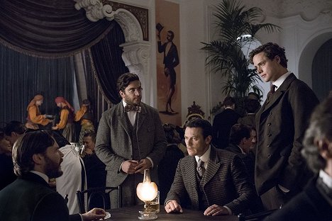 Daniel Brühl, Matthew Shear, Luke Evans, Douglas Smith - The Alienist - These Bloody Thoughts - Photos