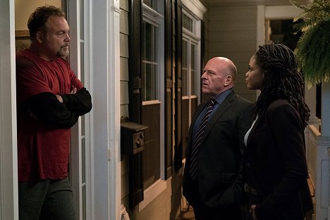 Vincent D'Onofrio, Dean Norris, Kimberly Elise