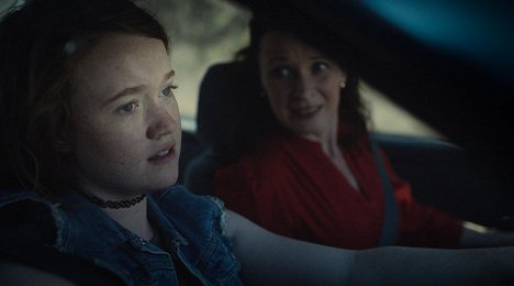 Liv Hewson - Lets See How Fast This Baby Will Go - Filmfotók