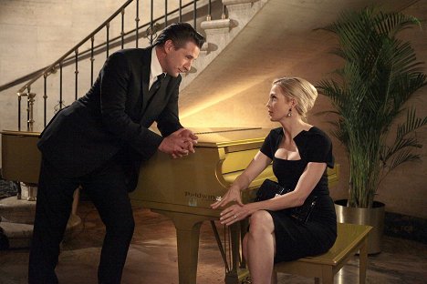 William Baldwin, Kelly Rutherford - Gossip Girl - The Kids Stay in the Picture - Photos