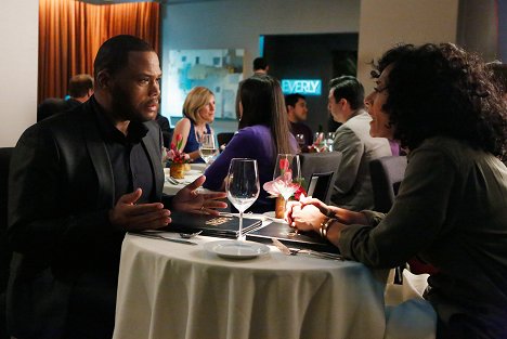 Anthony Anderson, Tracee Ellis Ross - Black-ish - Une dispute de taille - Film