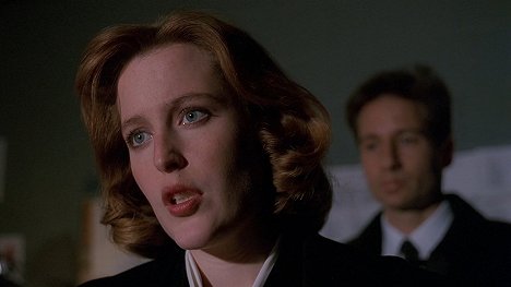 Gillian Anderson - Akta X - Děsivá symetrie - Z filmu