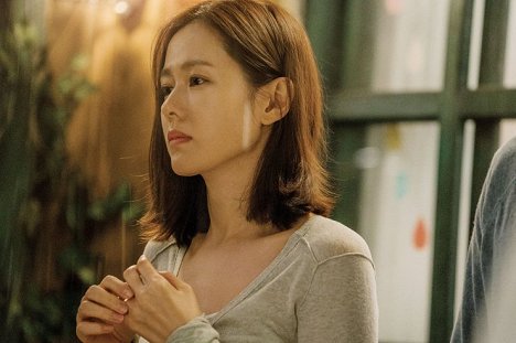 Ye-jin Son - Jigeum mannaleo gabnida - Kuvat elokuvasta