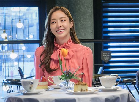 Da-hee Lee - Churieui yeowang - Season 2 - Z filmu