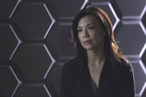 Ming-Na Wen - Marvel's Agentes de S.H.I.E.L.D. - One of Us - De la película