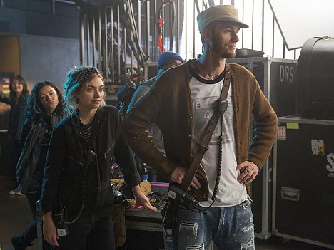 Keisha Castle-Hughes, Imogen Poots, Machine Gun Kelly - Roadies - Carpet Season - De la película