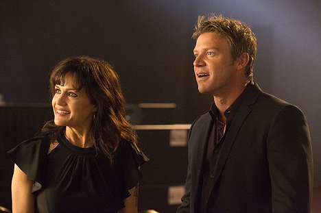 Carla Gugino - Roadies - The Load Out - Do filme