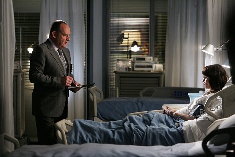 Paul Guilfoyle, Melinda Clarke - CSI: Kryminalne zagadki Las Vegas - The Good, the Bad and the Dominatrix - Z filmu