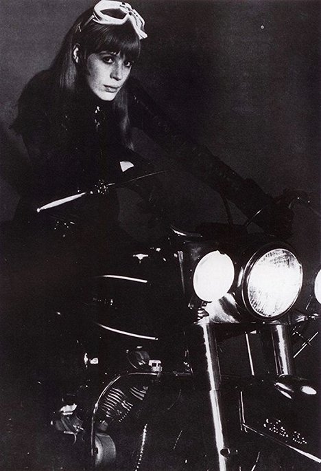 Marianne Faithfull - The Girl on a Motorcycle - Promo