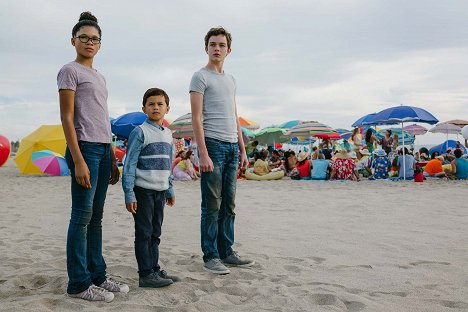 Storm Reid, Deric McCabe, Levi Miller - A Wrinkle in Time - Photos