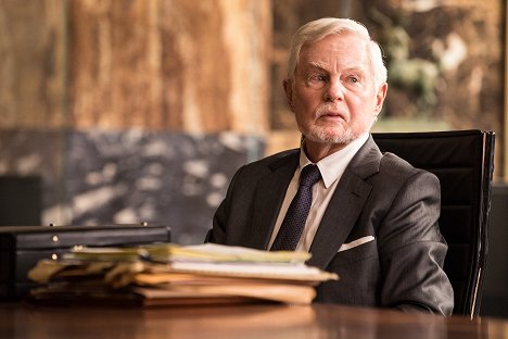 Derek Jacobi - Tomb Raider - Z filmu