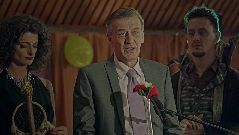 Adél Jordán, Zoltán Mucsi, Péter Bercsényi