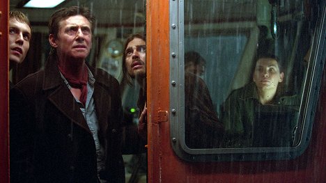 Desmond Harrington, Gabriel Byrne, Karl Urban - Ghost Ship (Barco fantasma) - De la película