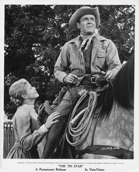 Betsy Palmer, Henry Fonda - The Tin Star - Lobby karty