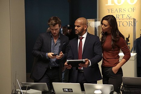 Jack Cutmore-Scott, Amaury Nolasco, Ilfenesh Hadera - Deception - Escapology - Kuvat elokuvasta