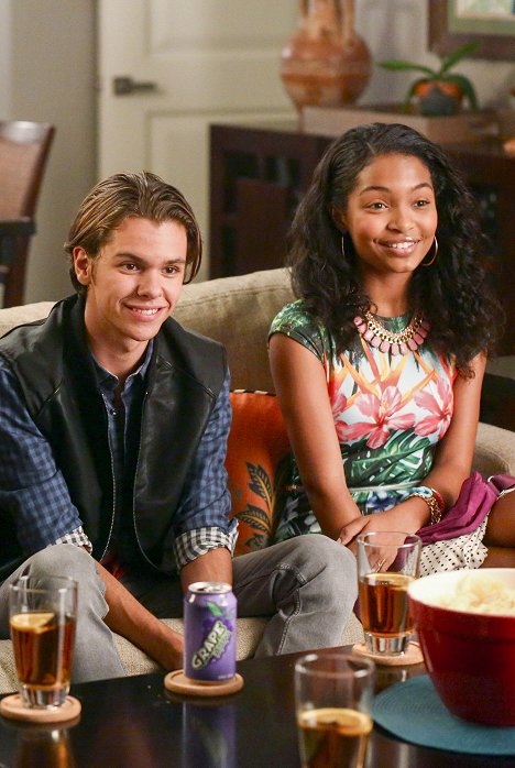 Yara Shahidi - Black-ish - Andre from Marseille - Photos