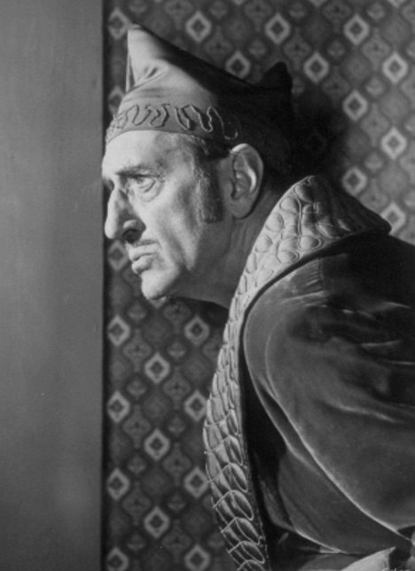 Basil Rathbone - The Comedy of Terrors - Photos