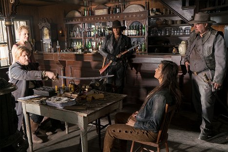 Jake Busey, Nathaniel Arcand, Elysia Rotaru - Dead Again in Tombstone - Z filmu