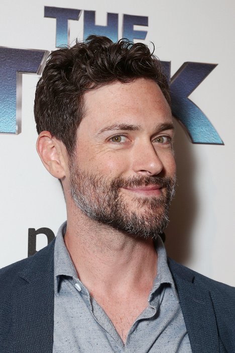 Premiere of Amazon Prime Video original series "The Tick" at Village East Cinema on August 16, 2017 in New York City. - Brendan Hines - Klíšťák - Z akcí