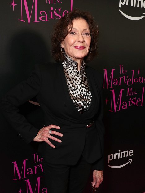 "The Marvelous Mrs. Maisel" Premiere at Village East Cinema in New York on November 13, 2017 - Kelly Bishop - Mainio rouva Maisel - Tapahtumista
