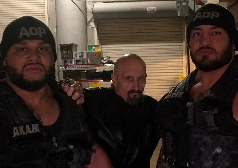 Sunny Dhinsa, Paul Ellering, Gzim Selmani - NXT TakeOver: New Orleans - Tournage