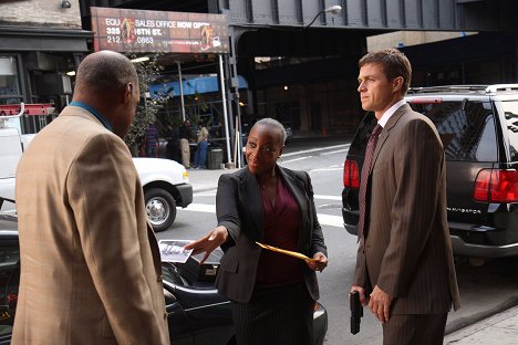 Marianne Jean-Baptiste, Eric Close - Without a Trace - Absalom - Photos
