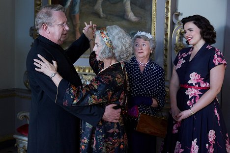 Mark Williams, Diana Kent, Sorcha Cusack, Emer Kenny - Father Brown - The Dance Of Death - De filmes